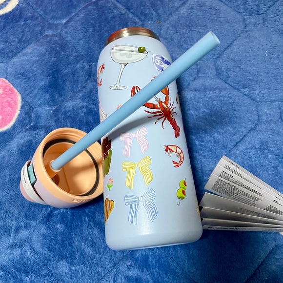 Owala Blue Insulated Water Bottle with Built-in Straw - Picture 6 of 6